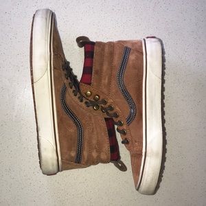High top Vans women’s sz 7